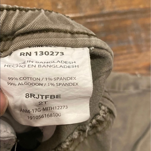 Boys 2T pants - Picture 3 of 3